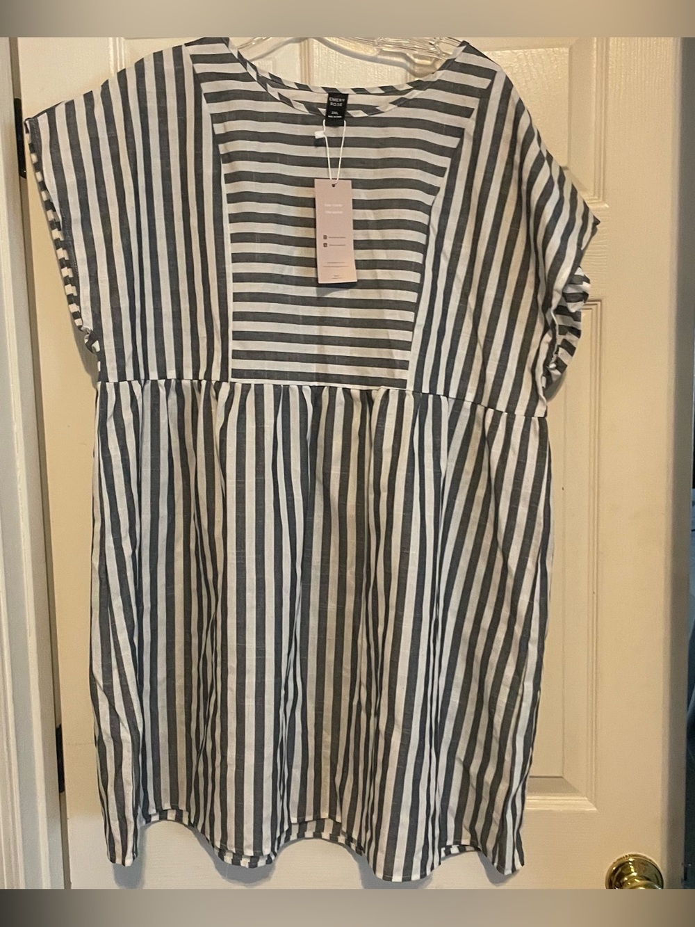 Emery Rose Striped White Dress Casual flowy 2xl